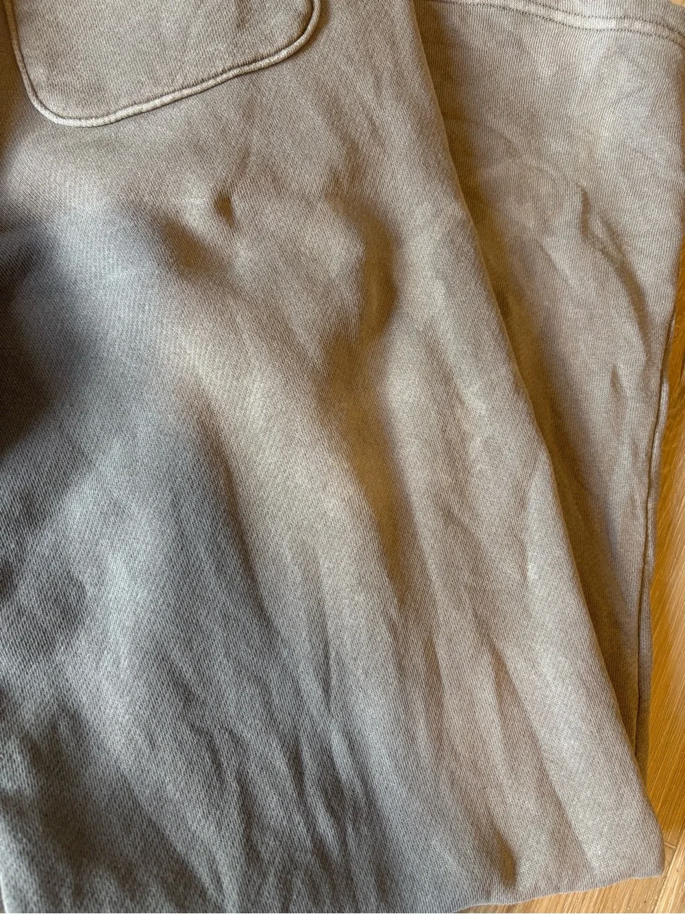 Elwood some discoloration